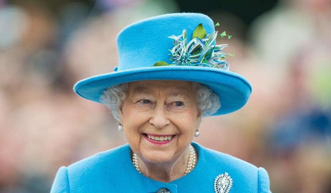 Elizabeth II, Rainha do Reino Unido, morre aos 96 anos